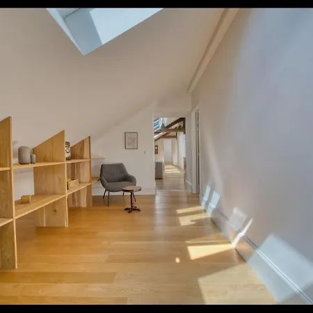 Standing - Centre - 4 Personnes Angulema